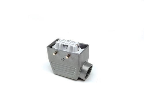 EMAS - Emas Metal 10 Kontak Uzatma Priz 16A Yandan Girişli Çok Kontaklı EBM10PU10