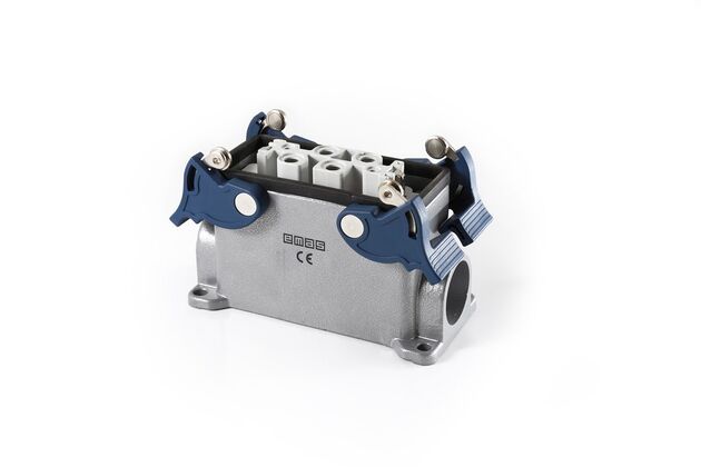 Emas Metal 6 Kontak Duvar Priz (4x80A)+(2x16A) Yandan Girişli 4 Mandallı Çok Kontaklı EBM806PD14