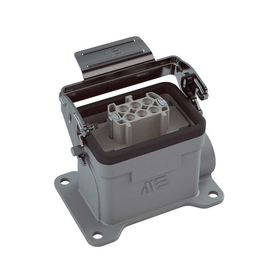Mete Enerji 6x16a Ip65 6p+e Çoklu Duvar Prizi Metal Mandallı 403096s